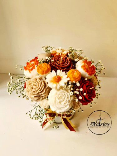 باکس گل شمع آروشا